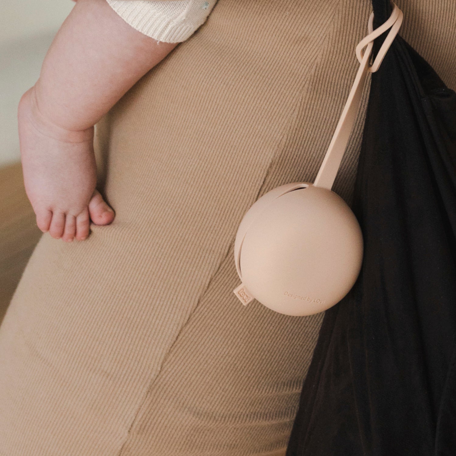 Boîte en silicone nude pour sucette bébé ou tétine, pratique et hygiénique
